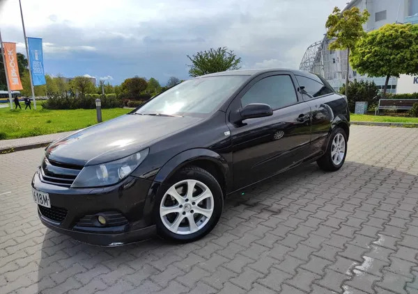 samochody osobowe Opel Astra cena 8200 przebieg: 223198, rok produkcji 2007 z Płock